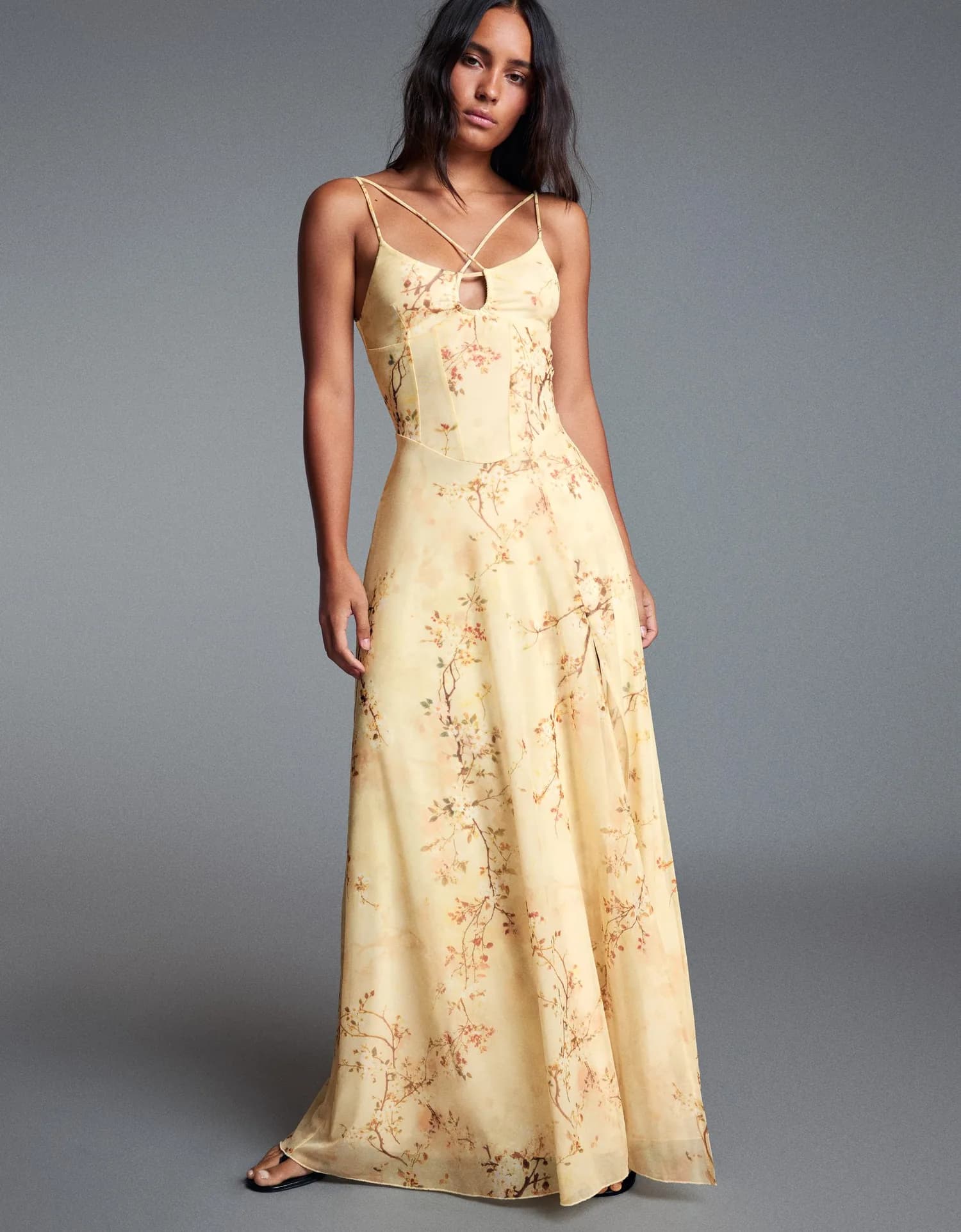 Vestido Midi Floral de Alças