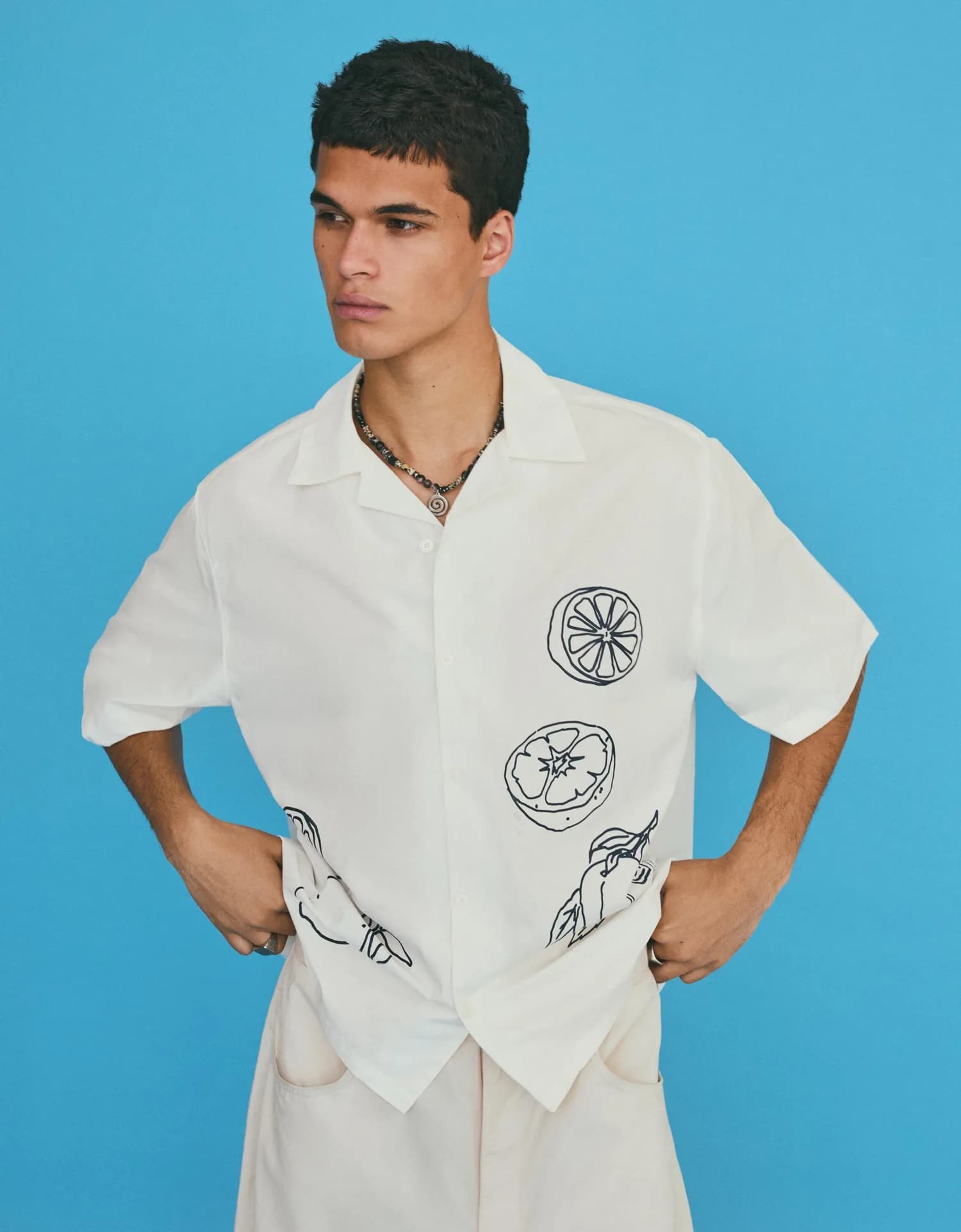 Camisa Boxy com Desenhos de Frutas